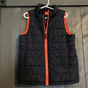 Lands’ End boys vest size medium 5-6 with pockets